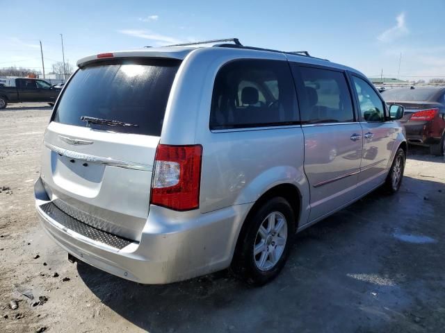 2012 Chrysler Town & Country Touring L