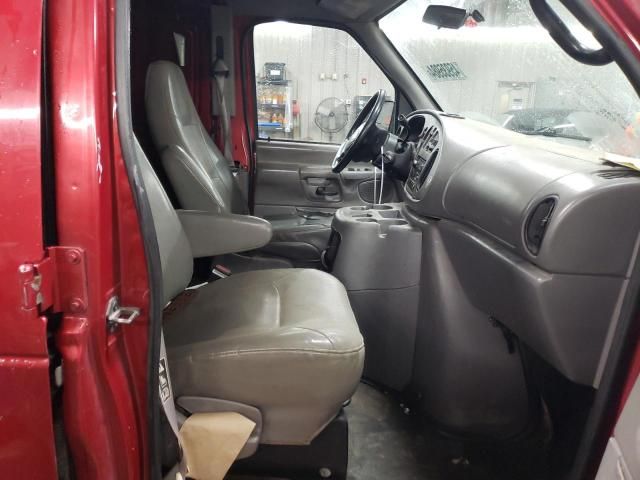 2002 Ford Econoline E150 Van