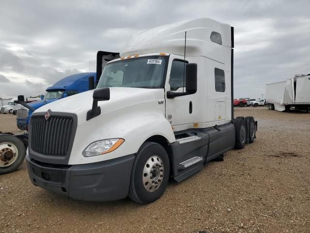 2019 International LT625