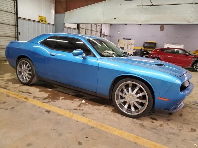 2015 Dodge Challenger SXT Plus