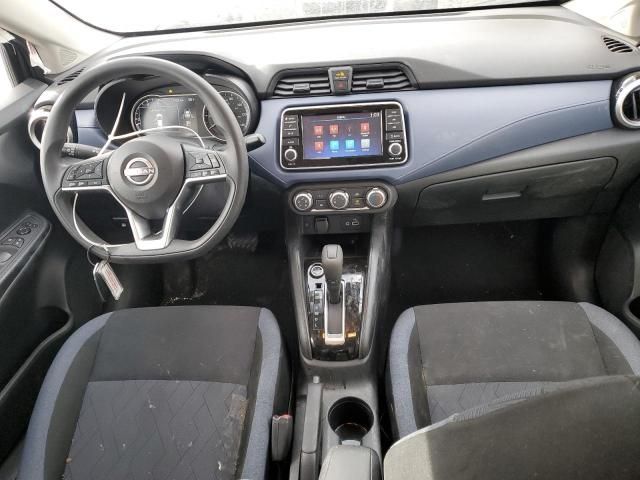 2023 Nissan Versa SV