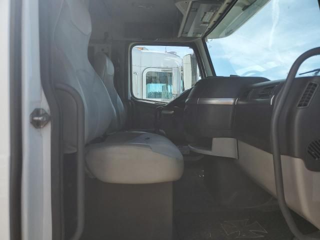 2010 Volvo VN VNL