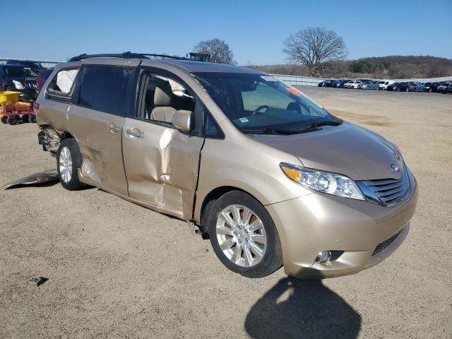 2014 Toyota Sienna XLE