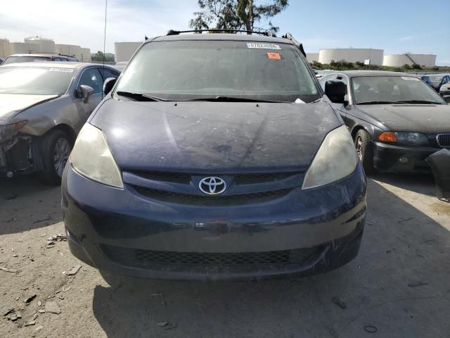 2007 Toyota Sienna CE