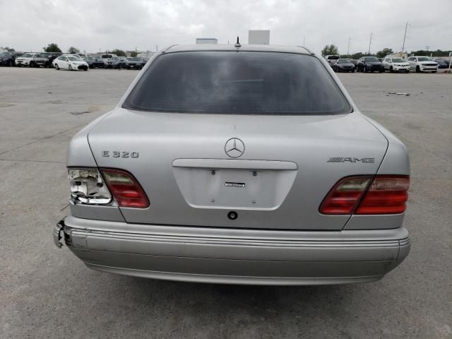 2001 Mercedes-Benz E 320