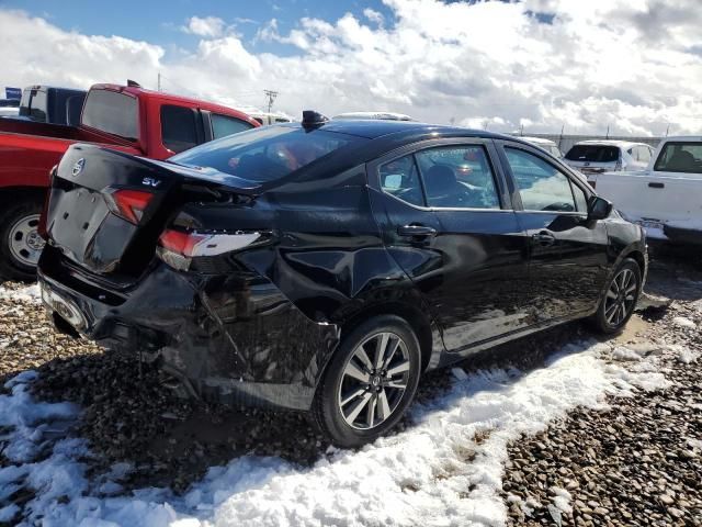 2022 Nissan Versa SV