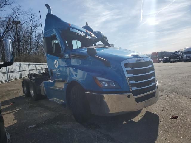 2022 Freightliner Cascadia 126