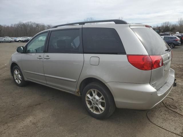 2006 Toyota Sienna LE