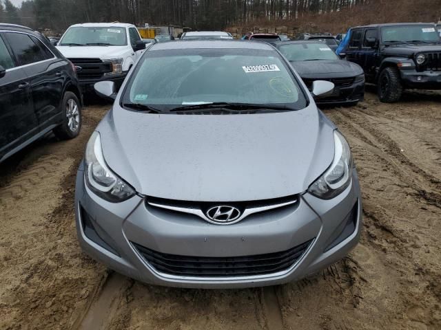 2015 Hyundai Elantra SE