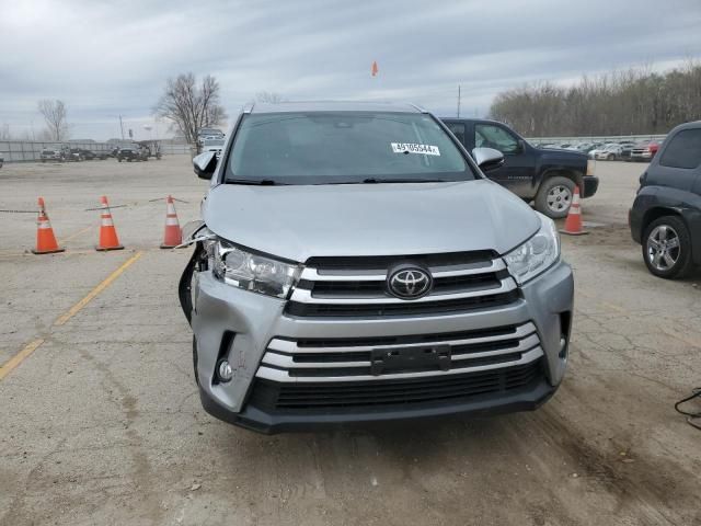 2018 Toyota Highlander SE