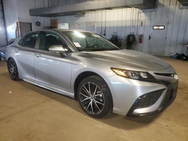 2024 Toyota Camry SE Night Shade