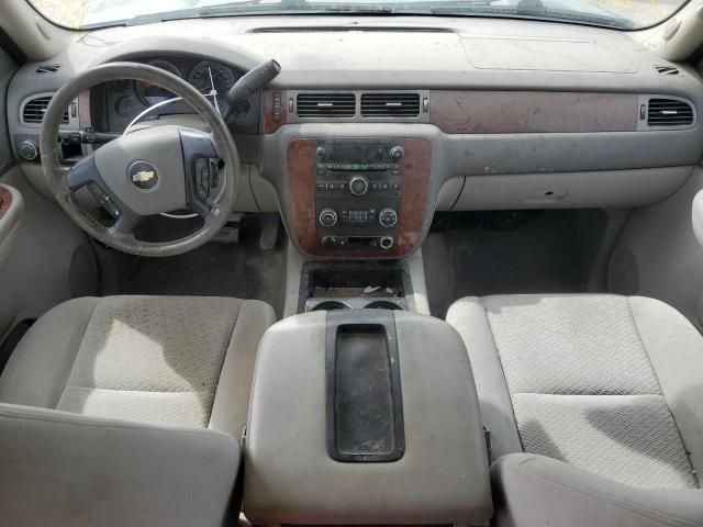 2008 Chevrolet Suburban C1500  LS