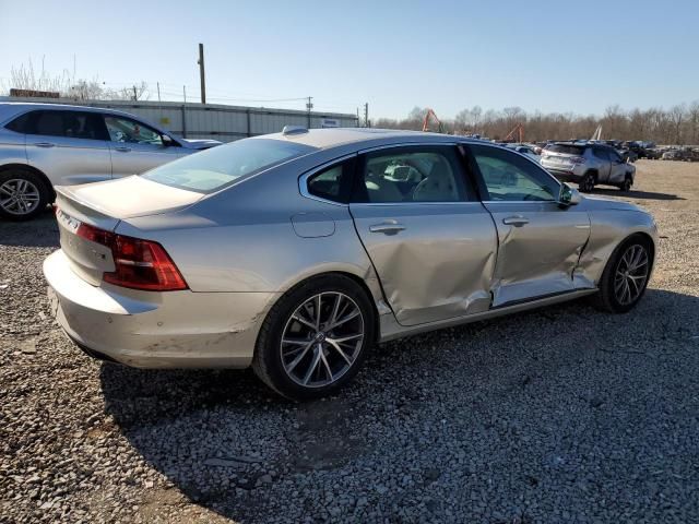 2018 Volvo S90 T6 Momentum