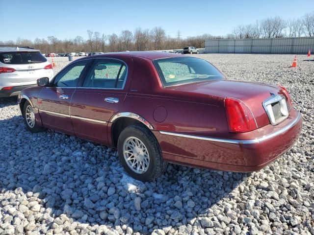 1998 Lincoln Town Car Signature