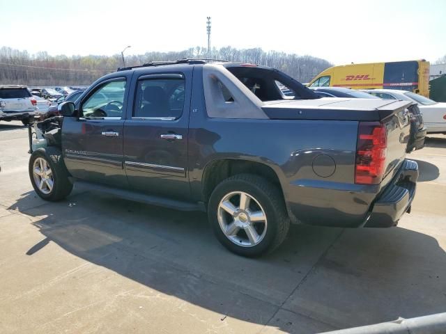 2011 Chevrolet Avalanche LT