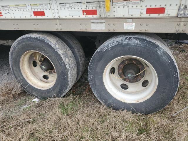 2013 Stoughton Trailer