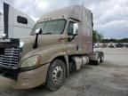 2013 Freightliner Cascadia 125