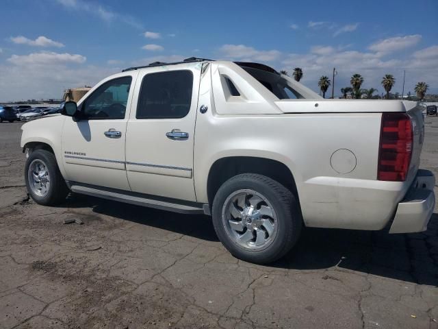 2013 Chevrolet Avalanche LTZ