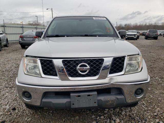 2005 Nissan Frontier Crew Cab LE