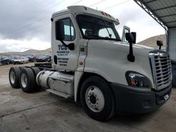 Vehiculos salvage en venta de Copart Albuquerque, NM: 2016 Freightliner Cascadia 125