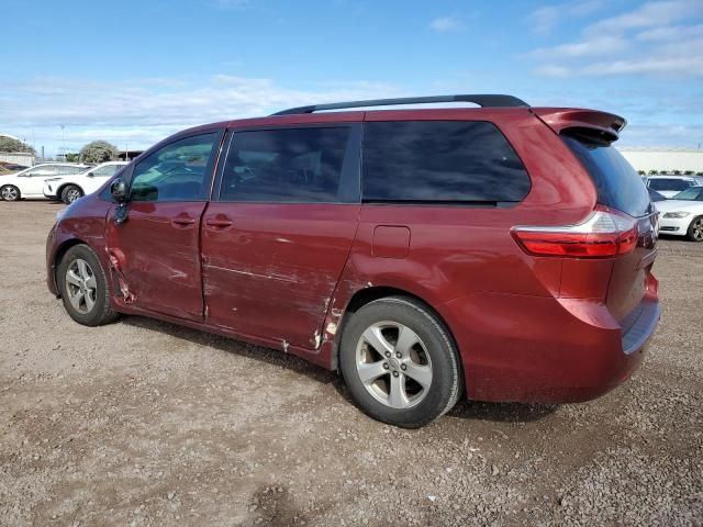 2015 Toyota Sienna LE