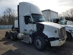 Kenworth Vehiculos salvage en venta: 2017 Kenworth Construction T880