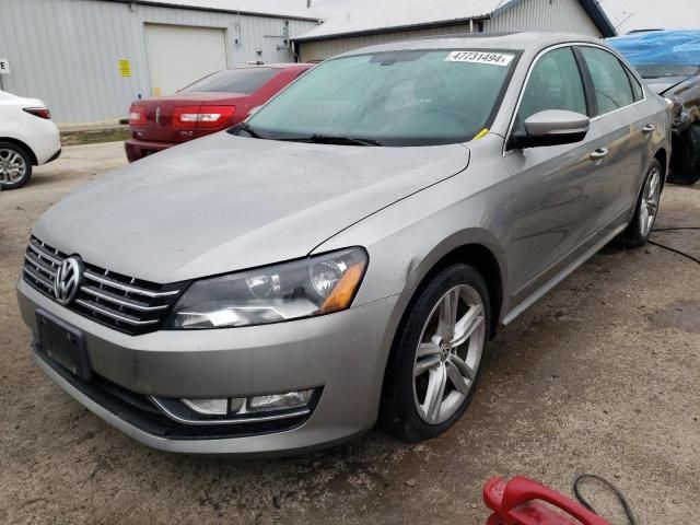 2013 Volkswagen Passat SEL