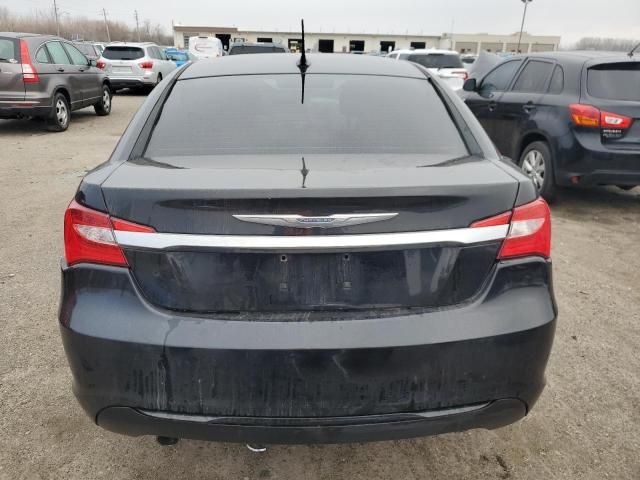 2013 Chrysler 200 Limited