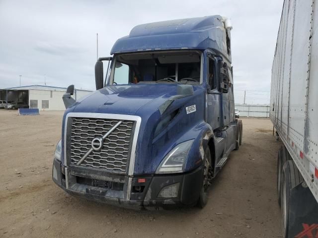 2020 Volvo VNL Semi Truck