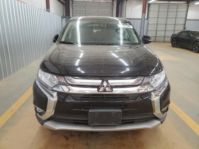 2017 Mitsubishi Outlander SE
