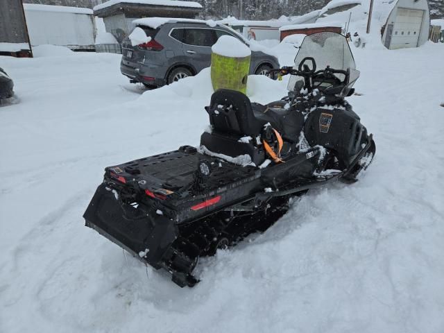 2023 Skidoo 2023 Skidoo Skandic