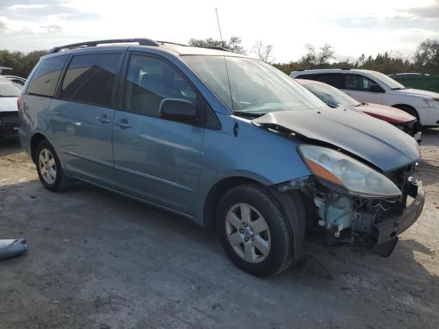 2007 Toyota Sienna CE