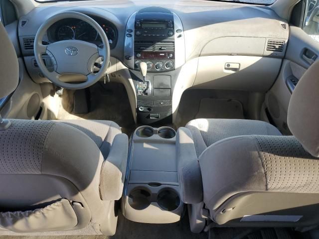 2007 Toyota Sienna CE