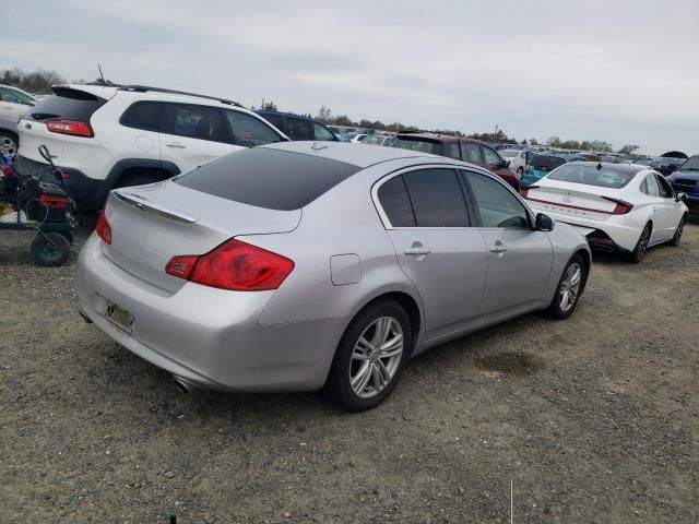 2015 Infiniti Q40