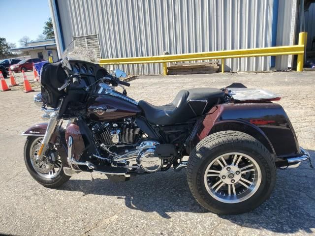 2022 Harley-Davidson Flhtcutg
