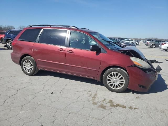 2009 Toyota Sienna CE