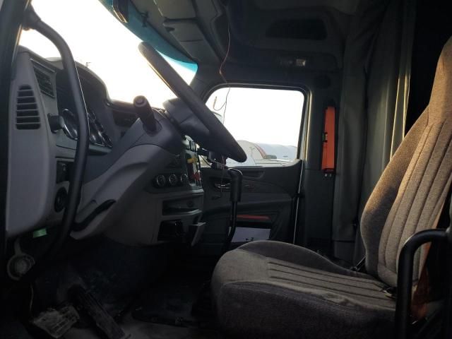 2017 Peterbilt 579 Truck Tractor