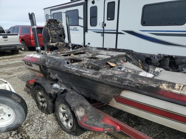 2006 Basstracker Boat