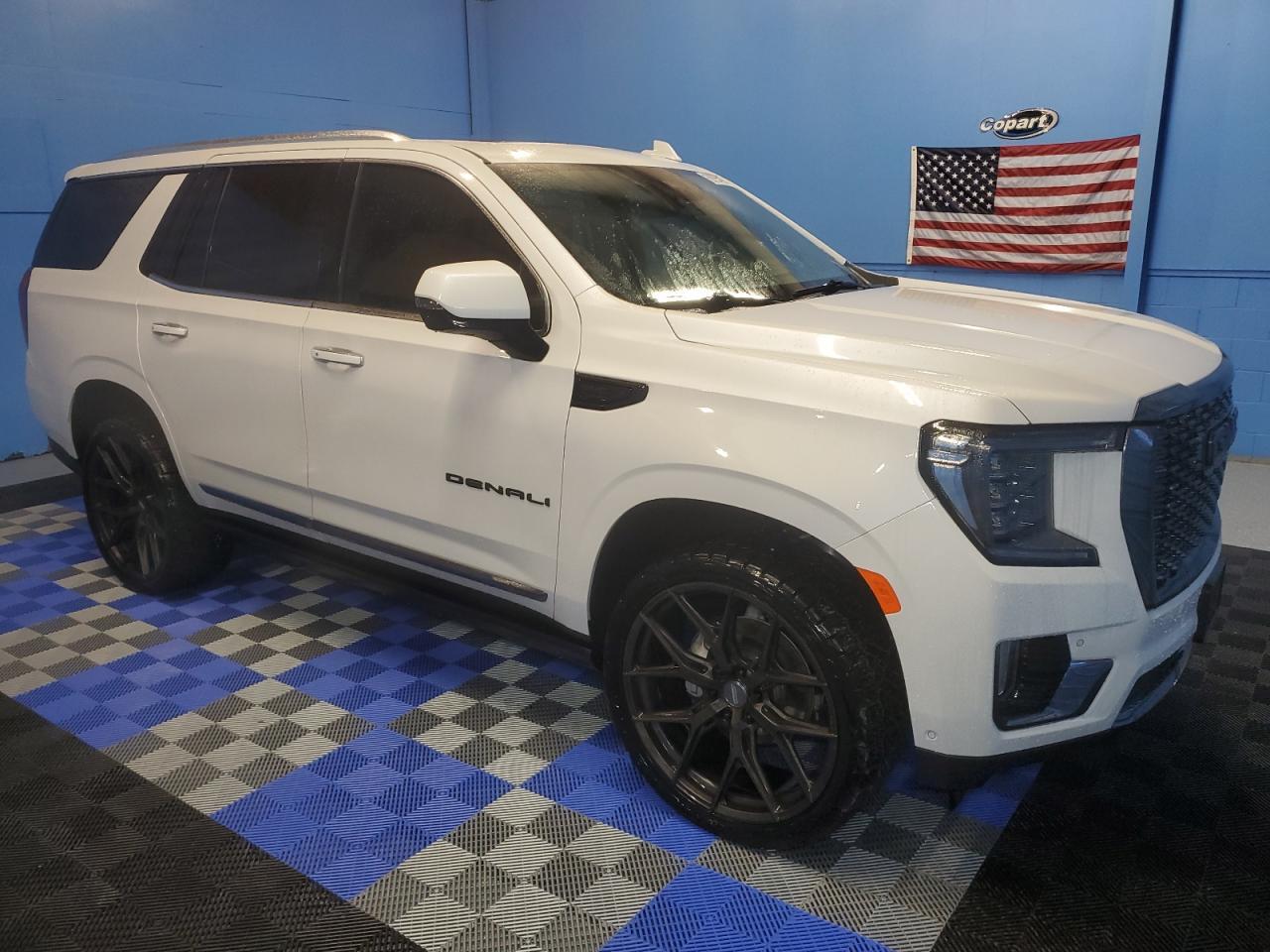 2023 GMC Yukon Denali Ultimate
