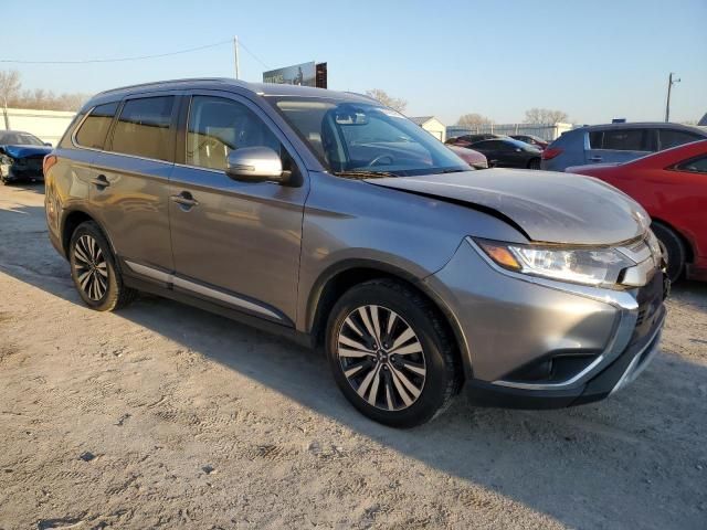 2019 Mitsubishi Outlander SE