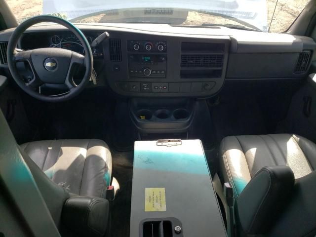 2013 Chevrolet Express G2500