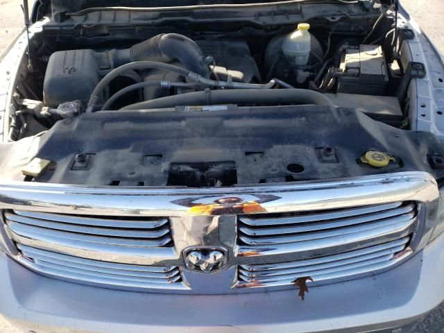 2015 Dodge RAM 1500 SLT