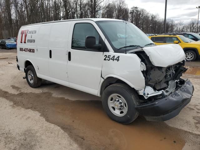 2024 Chevrolet Express G2500
