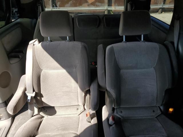 2008 Toyota Sienna CE