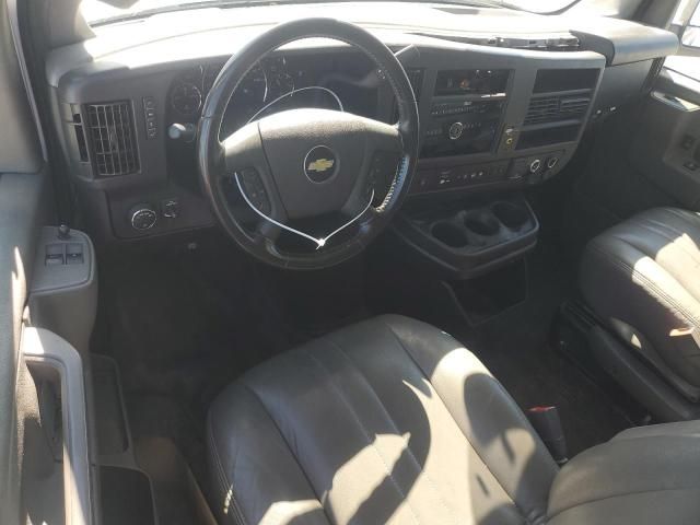 2020 Chevrolet Express G2500
