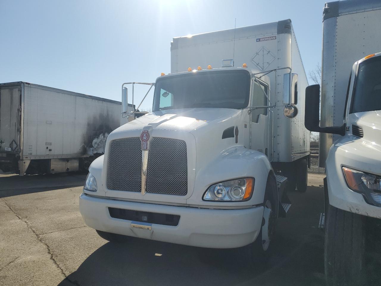2018 Kenworth Construction T270