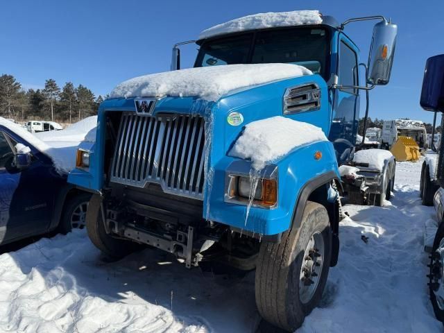 2020 Western Star Conventional 4700SF