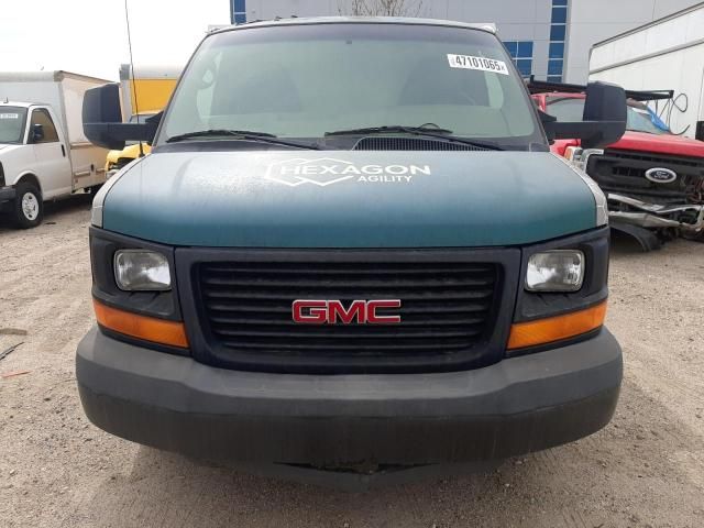 2010 GMC Savana Cutaway G4500