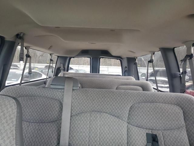 2004 Chevrolet Express G3500