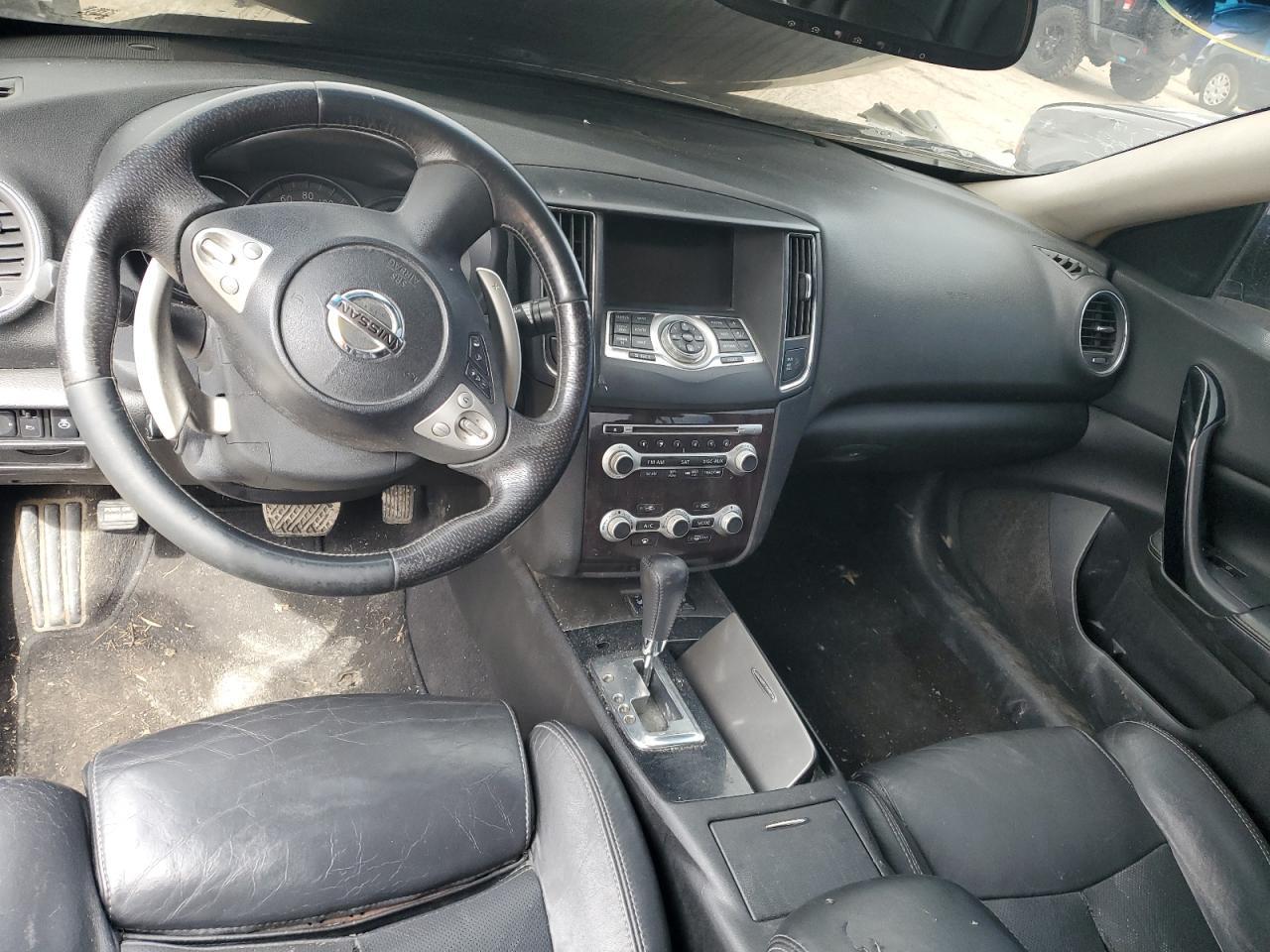 2012 Nissan Maxima s
